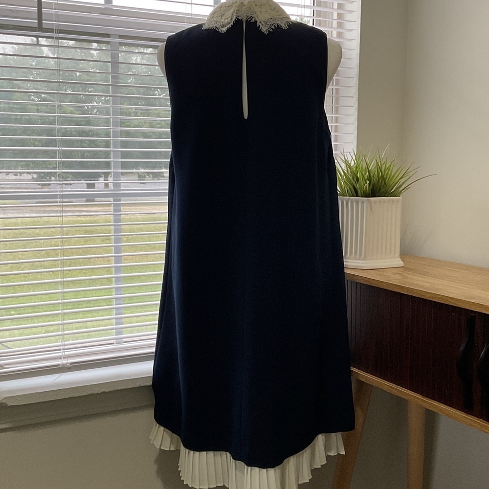 NANETTE LEPORE BLUE DREES WIITH LACE COLLAR. SIZE 8 - Picture 8 of 11
